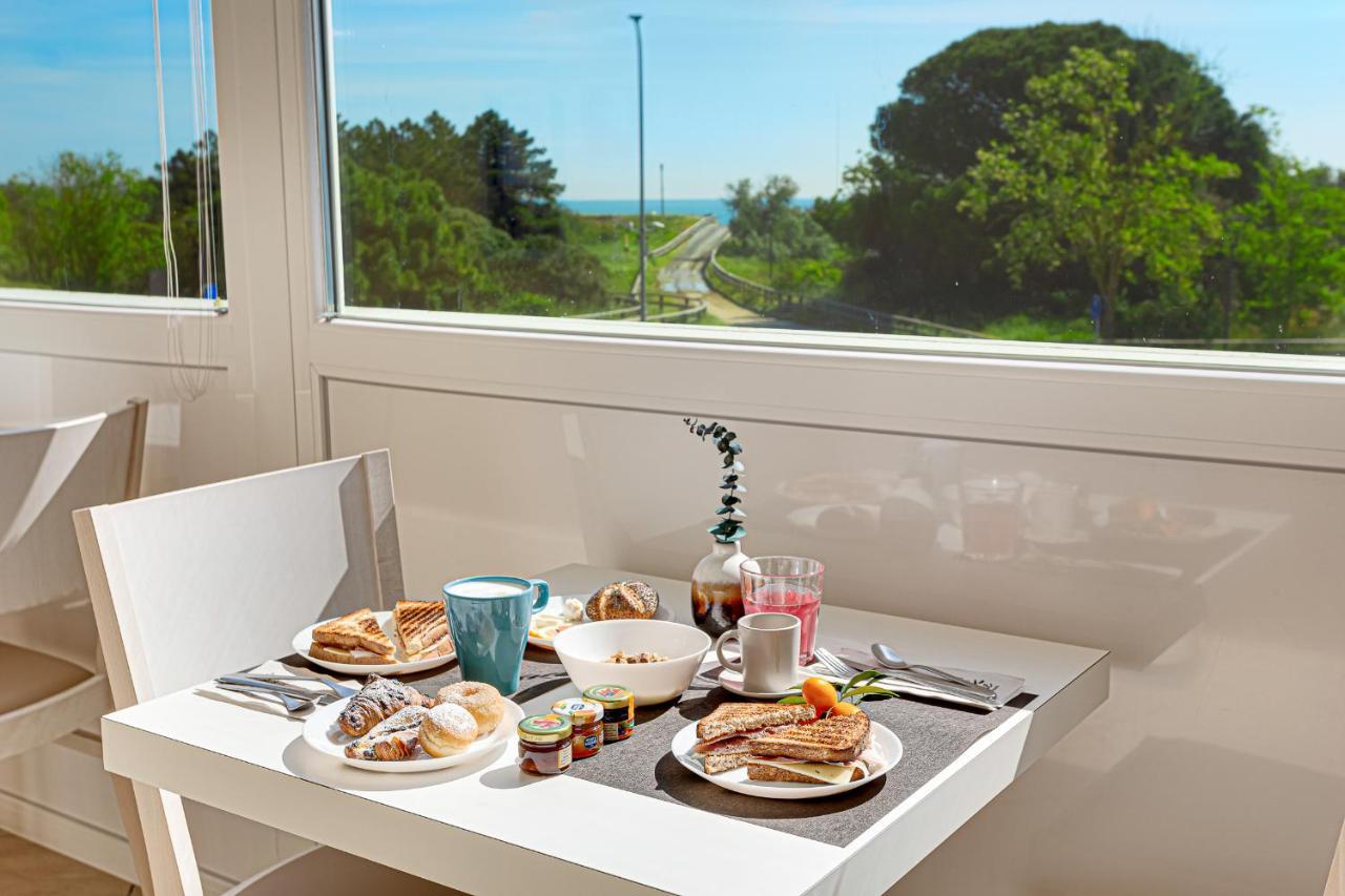 Hotel-Residence-B&B Le Dune Beach Service Included リド・アドリアーノ エクステリア 写真